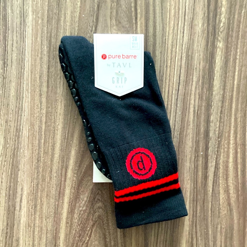 pure barre crew length grippy socks